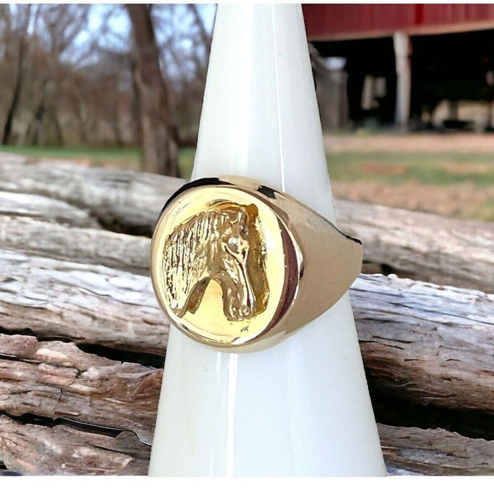 Vintage 1980s Horse Head Signet Ring Gold Tone Adjustable Equestrian - 2D - Picture 3 of 7